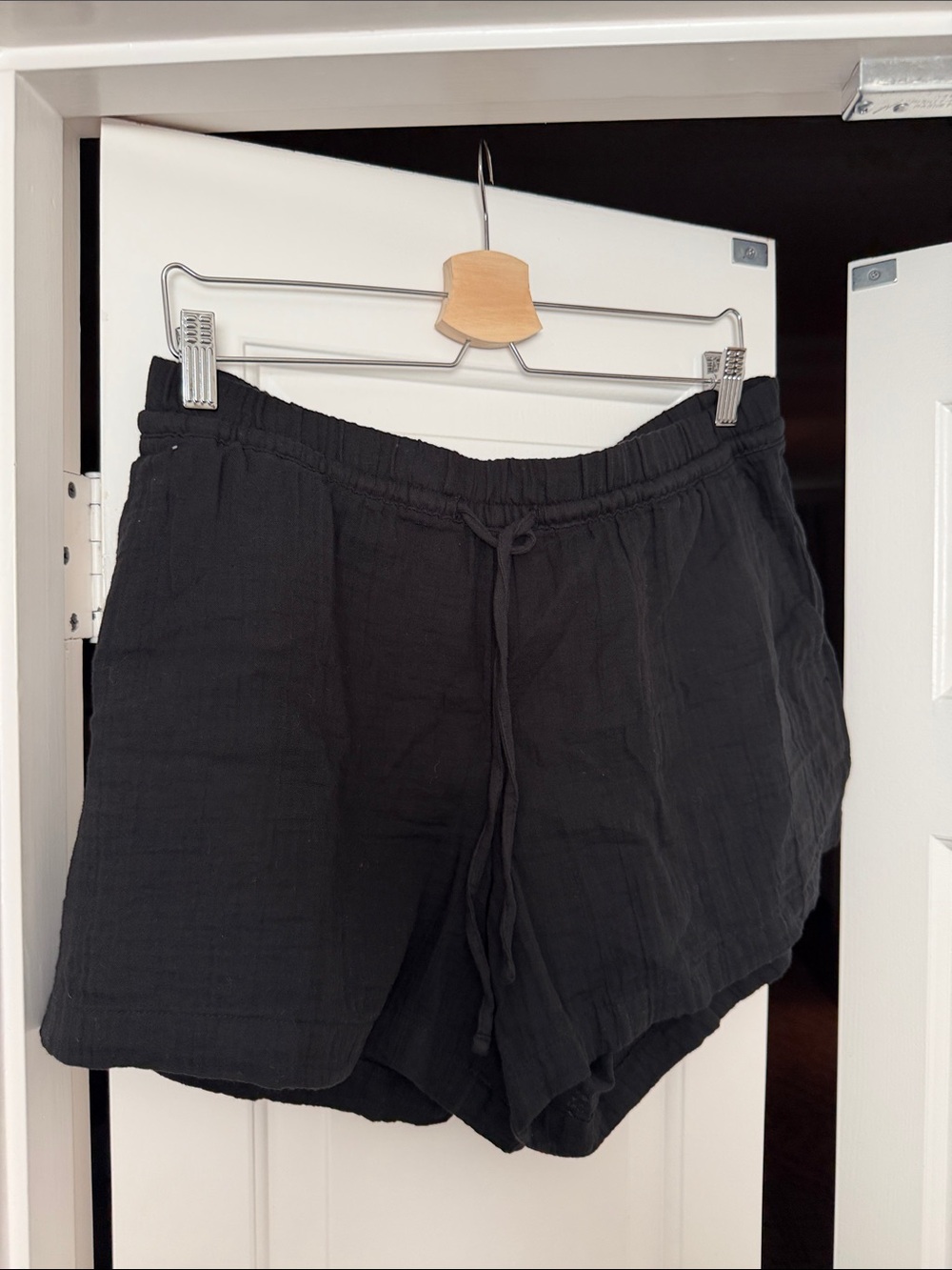GAP Black Drawstring Casual Women’s Shorts